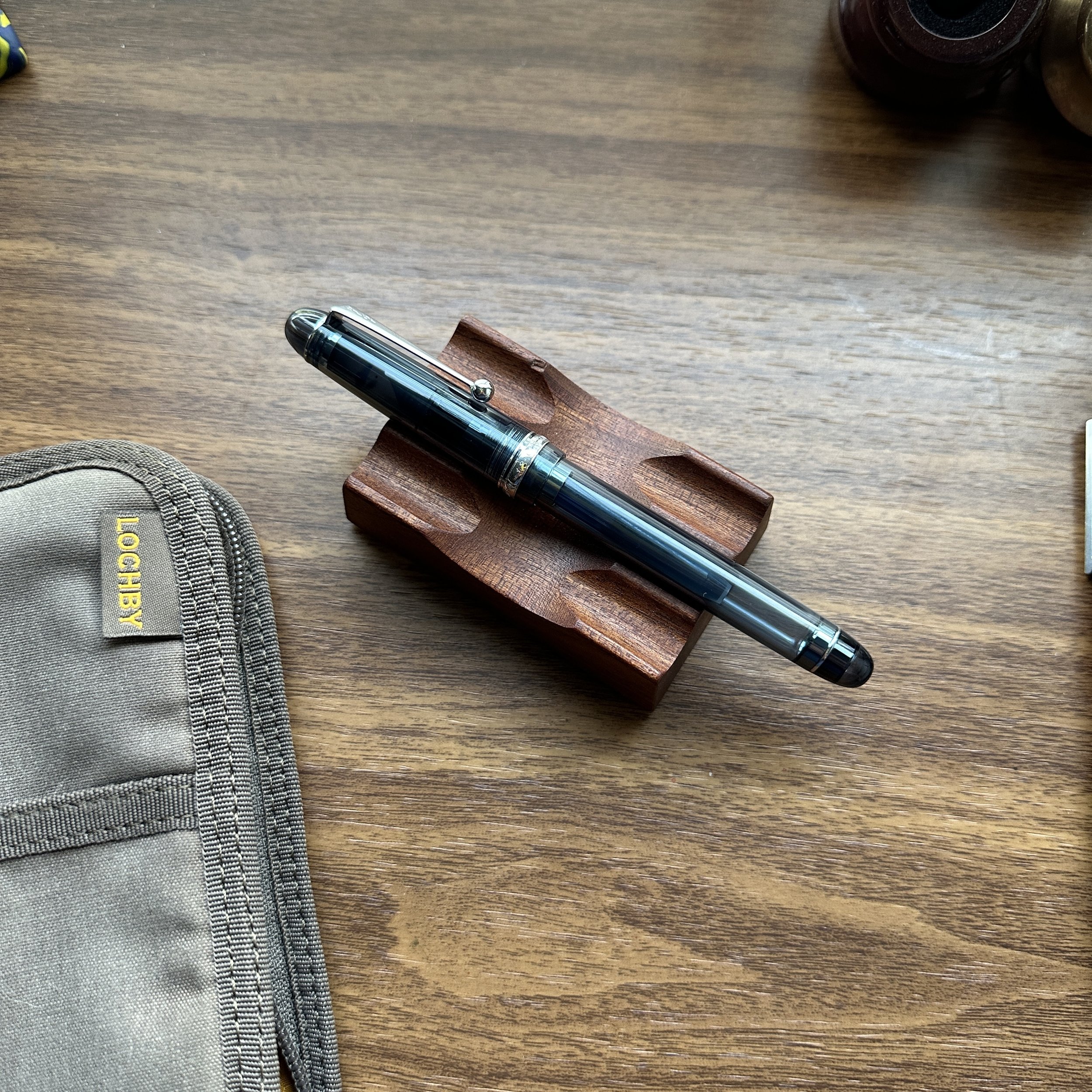 Pilot Custom 74 Fountain Pen NIBS SIZE [M] Black 14 karat Gold Rhodium nibs 3